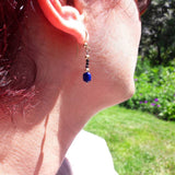 Boucles en or, lapis bleu et spinelle noir, Origin'C